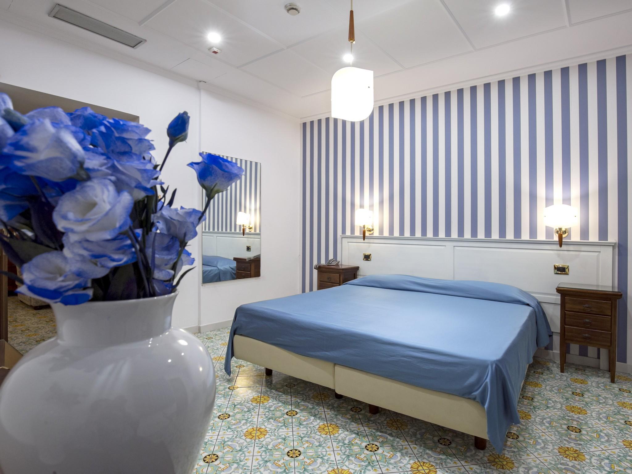 La Panoramica Hotel Castellammare di Stabia Extérieur photo