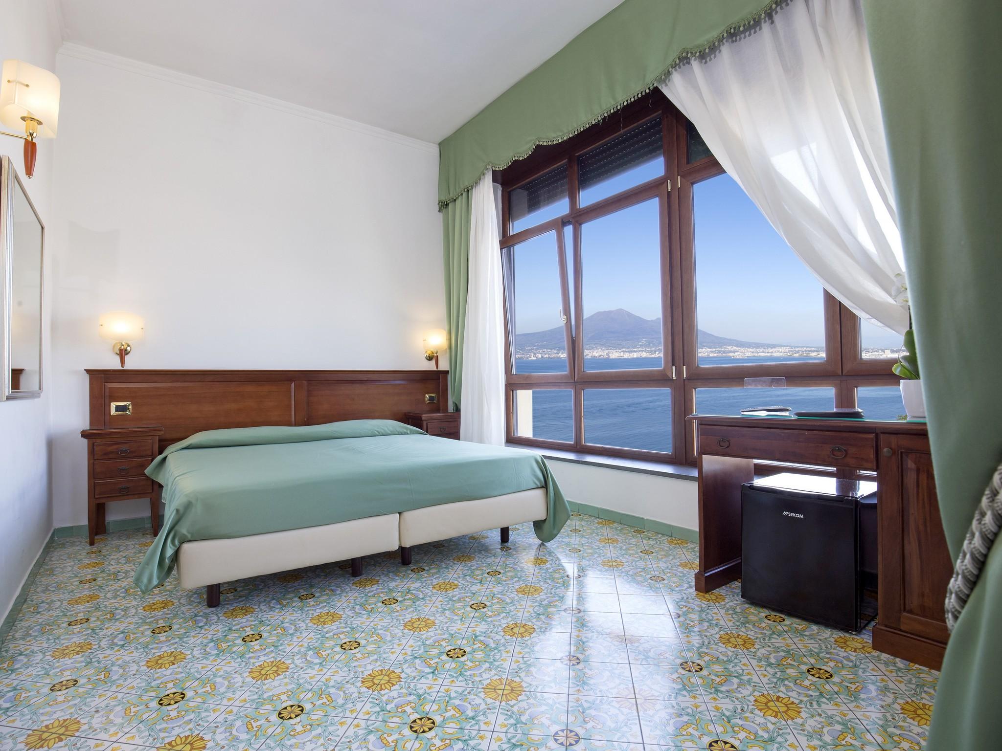 La Panoramica Hotel Castellammare di Stabia Extérieur photo