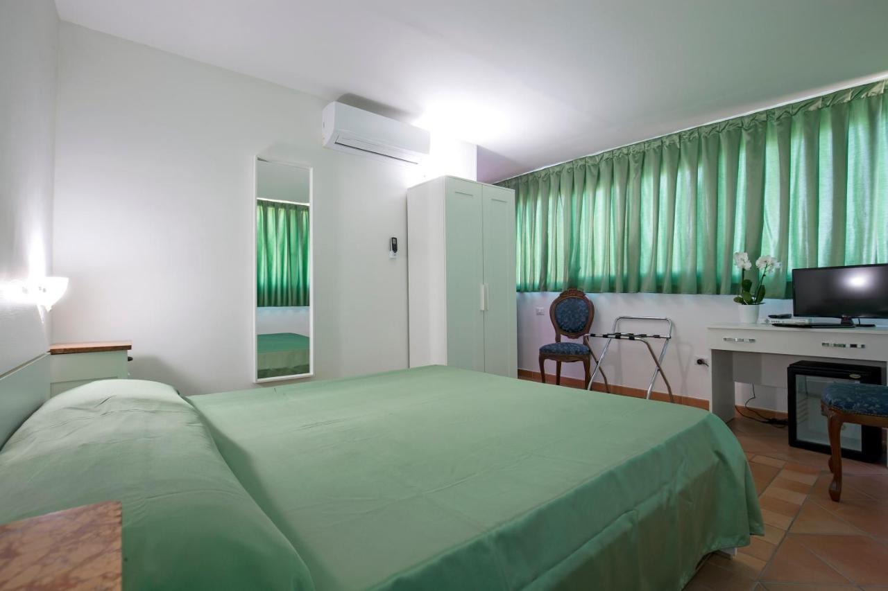 La Panoramica Hotel Castellammare di Stabia Extérieur photo